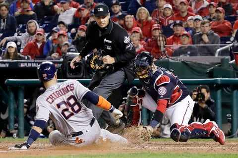 Astros empatan la Serie Mundial ante Nacionales