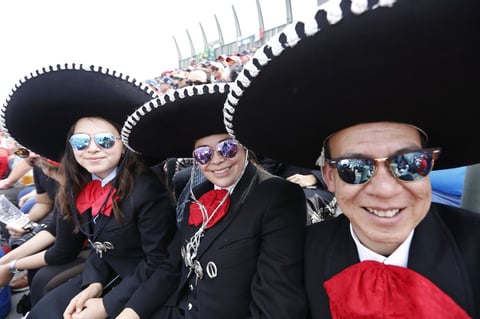 Gran ambiente se vivió en la victoria de Lewis Hamilton en el Gran Premio de México de la Formula 1