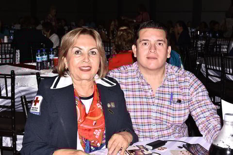 28102019 María Esther y Juan David.