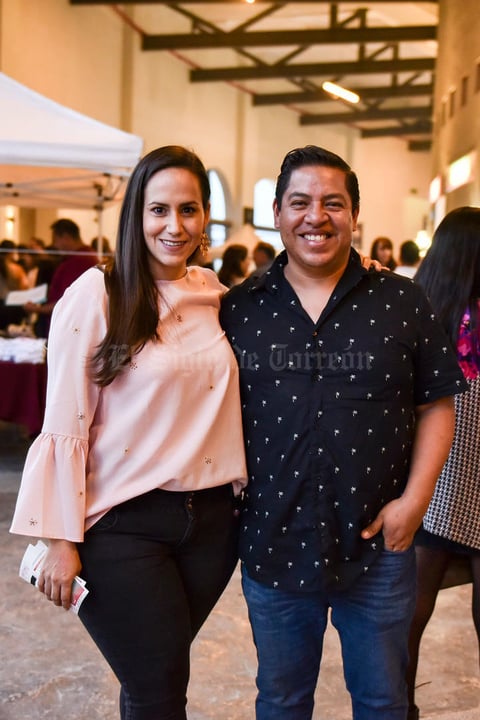 27102019 EN EL COLISEO.  Dafne y Édgar.