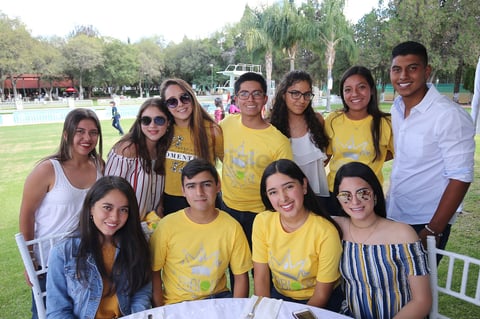 Coronación de reinas del Club Campestre de Durango