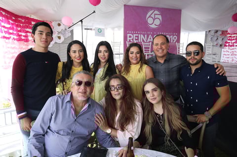 Coronación de reinas del Club Campestre de Durango