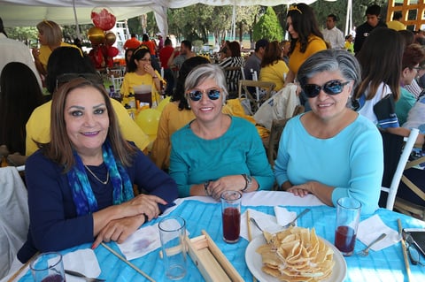 Coronación de reinas del Club Campestre de Durango