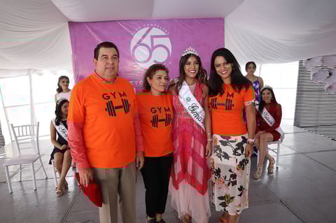Coronación de reinas del Club Campestre de Durango