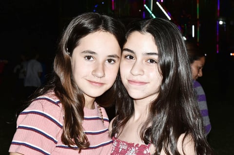 Isabela y Angela.