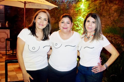 Esthela, Blanca y Tita
