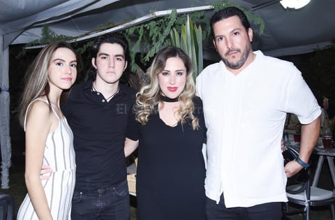 Marla Querejeta, Marla Lozano, Armando Querejeta y Andrés Querejeta