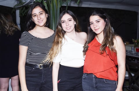 Paola Lozano, Alejandra Lozano y Valeria Martínez