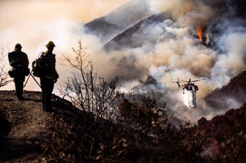 En Los Ángeles los pronósticos son poco alentadores: El Servicio Meteorológico Nacional ha advertido de que los vientos que azotarán esta noche la región serán los más fuertes de la temporada con ráfagas de hasta 128 kilómetros por hora.