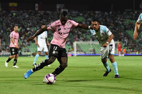 Santos vs Querétaro 


 Santos Laguna VS Gallos Blancos del Querétaro Primer tiempo Santos 1 Querétaro 0 Apertura 2019 Jornada 16