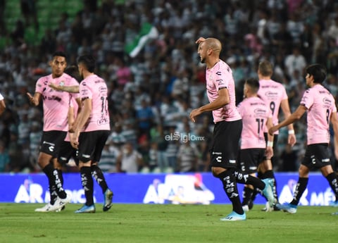 Santos vs Querétaro 


 Santos Laguna VS Gallos Blancos del Querétaro Primer tiempo Santos 1 Querétaro 0 Apertura 2019 Jornada 16