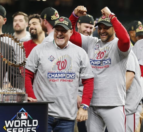 Washington Nationals at Houston Astros


Houston (United States), 31/10/2019.- Washington Nationals GM Mike Rizzo (L) and manager Dave Martinez (R) celebrate after defeating the Houston Astros in the MLB 2019 World Series game seven at Minute Maid Park in Houston, Texas, USA, 30 October 2019. The Nationals win the World Series 4 games to 3. (Estados Unidos) EFE/EPA/JOHN G. MABANGLO

DEP Béisbol TEXAS HOUSTON USA BASEBALL MLB WORLD SERIES United States