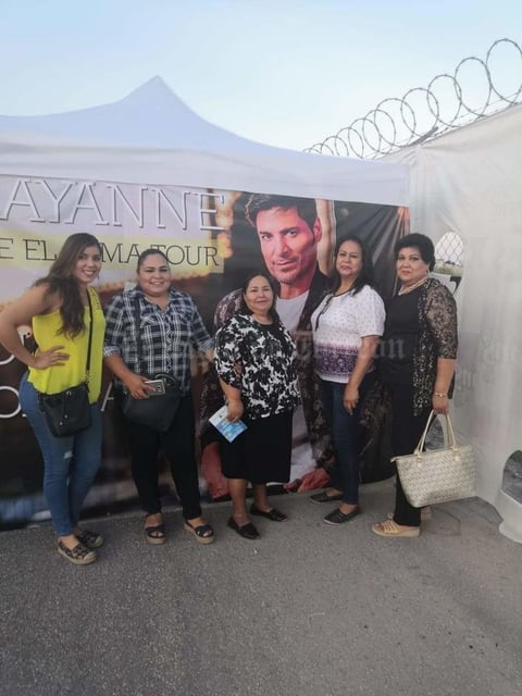 03112019 CONCIERTO DE  CHAYANNE.  Isa, Dany, Susy, Elsi y Lupe.