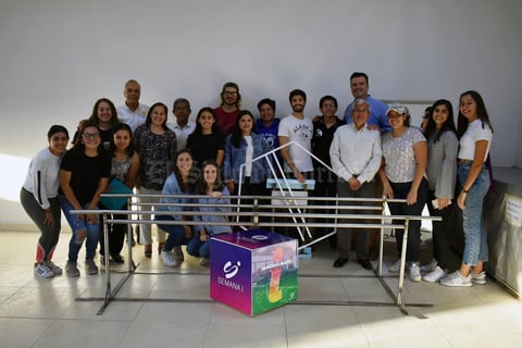 05112019 CEREMONIA DE CLAUSURA DE LA SEMANA I.  Cada año, Apin en sinergía con los alumnos del Tec de Monterrey, campus Laguna durante la Semana I, realizan proyectos en donde ponen en práctica las habilidades y destrezas adquiridas durante su formación académica, que benefician a instituciones de la Sociedad Civil de nuestra comunidad. De esta manera su presencia en APIN, valida la continuidad de los programas que se tienen para beneficio de todos los niños con espina bífida, que pertenecen a una población desprotegida y vulnerable.
