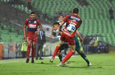 COPA MX SANTOS-CHIVAS 


 Santos Laguna 2 vs Chivas del Guadalajara 0 Copa MX