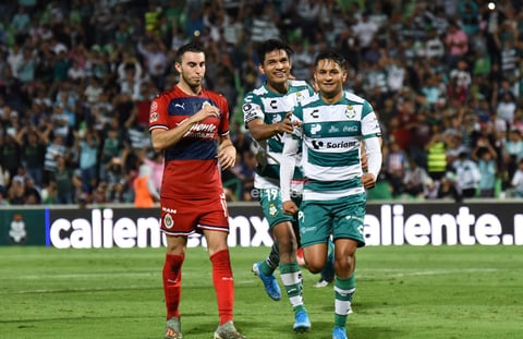 COPA MX SANTOS-CHIVAS 


 Santos Laguna 2 vs Chivas del Guadalajara 0 Copa MX