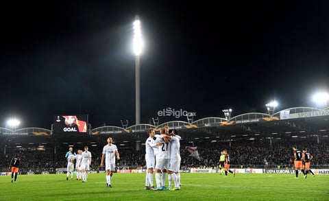 LASK vs PSV Eindhoven


Linz (Austria), 07/11/2019.- LASK'S Joao Klauss de Mello (C) and teammates celebrate during the UEFA Europa League group D soccer match between LASK Linz and PSV Eindhoven in Linz, Austria, 07 November 2019. EFE/EPA/CHRISTIAN BRUNA

DEP Fútbol Linz AUSTRIA SOCCER UEFA EUROPA LEAGUE Austria