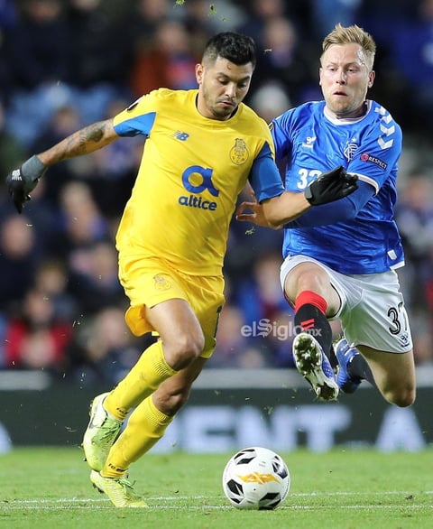 Glasgow Rangers vs FC Porto


Glasgow (United Kingdom), 07/11/2019.- Scott Arfield (R) of Glasgow Rangers in action against Jesus Corona (L) of Porto during the UEFA Europa League Group G match between Glasgow Rangers and FC Porto in Glasgow, Britain, 07 November 2019. (Reino Unido) EFE/EPA/ROBERT PERRY

DEP Fútbol Glasgow BRITAIN SOCCER UEFA EUROPA LEAGUE United Kingdom