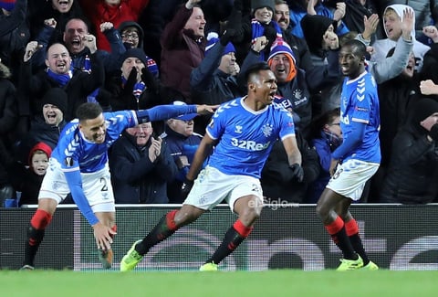 Glasgow Rangers vs FC Porto


Glasgow (United Kingdom), 07/11/2019.- Alfredo Morelos (C) of Glasgow Rangers celebrates with team mates James Tavernier (L) and Glen Kamara (R) after scoring the 1-0 lead during the UEFA Europa League Group G match between Glasgow Rangers and FC Porto in Glasgow, Britain, 07 November 2019. (Reino Unido) EFE/EPA/ROBERT PERRY

DEP Fútbol Glasgow BRITAIN SOCCER UEFA EUROPA LEAGUE United Kingdom
