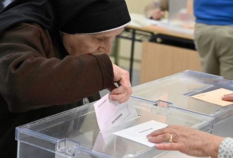 Buscan salir del bloqueo político que provocó la repetición de los comicios.