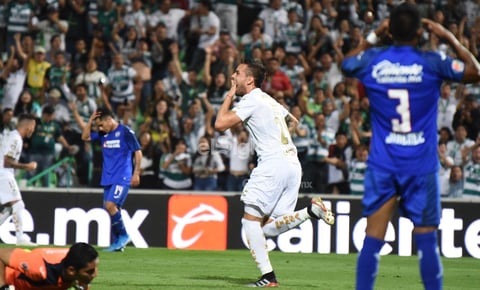 Los Guerreros de Santos Laguna derrotaron 3-1 a la  Máquina de Cruz Azul 