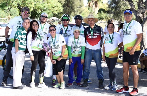 10112019 PARTICIPAN EN CARRERA.  Club de atletismo Laguna Bikes.
