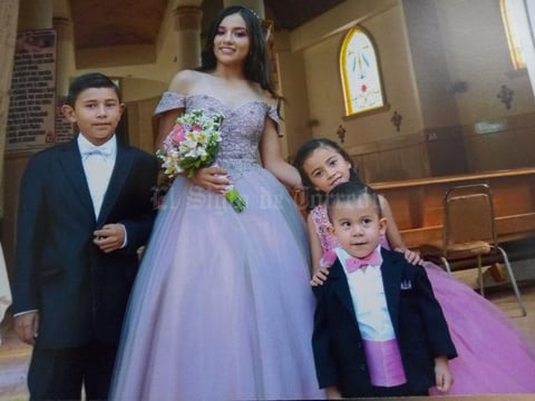 10112019 RECIENTE CELEBRACIóN.  Diego, Gael, Mariangel en los XV de Alejandra Álvarez Cabello.