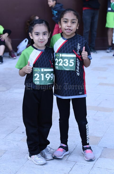 10112019 FELICES.  Sofía Blanco y Ariane Torres.