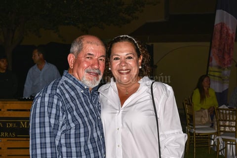 10112019 EVENTO EN EL CAMPESTRE DE TORREóN.  Miguel García y Martha De la Fuente.