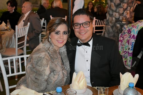 11112019 Cristina Araujo y Jaime Velázquez.