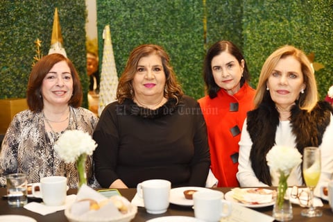 Cecilia, Marivi, Rosario y Cecy