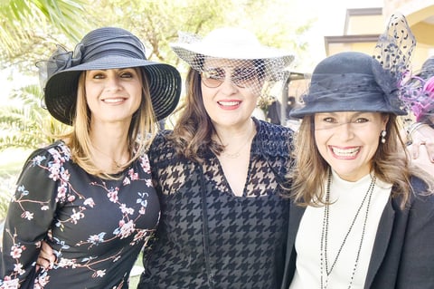 Ana,Barbara y Cristy.