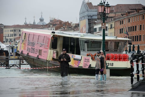 El fenómeno del 'agua alta' en Venecia continuará durante toda la semana