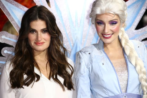Idina Menzel y Elsa.