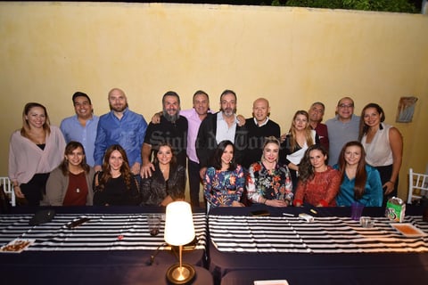 15112019 FESTEJO DE CUMPLE.  Piero Tommasi celebró su cumpleaños rodeado de todos sus amigos.