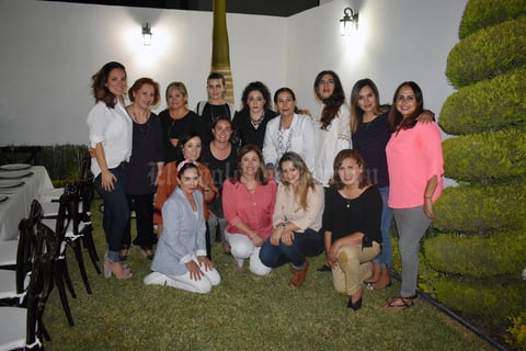 16112019 JARDINERAS.  Las damas del club Orquídea Negra tuvieron su reunión mensual.