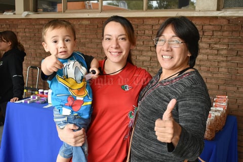 15112019 EN EL HECAT.  Liang, Sara y Lulú.