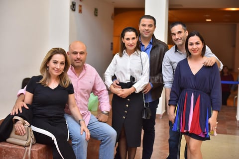 20112019 Rocío, Rogelio, Karina, Salvador, Jorge y Judy.