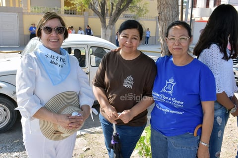 Rosario, Rosa y Silvia.