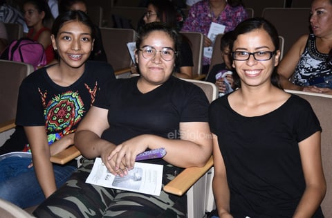 Dalia Cuevas, Mary Frayre y Alicia López.