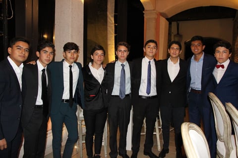 Colegio Americano de Durango corona a sus nuevos reyes