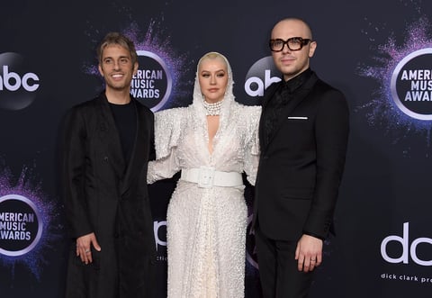 Chad King, Christina Aguilera e Ian Axel.