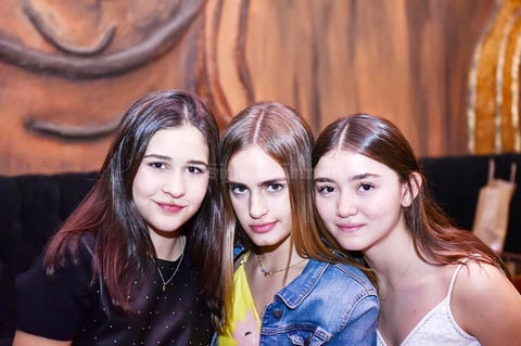 Mariam Chibli, Priscila González y Pamela González.
