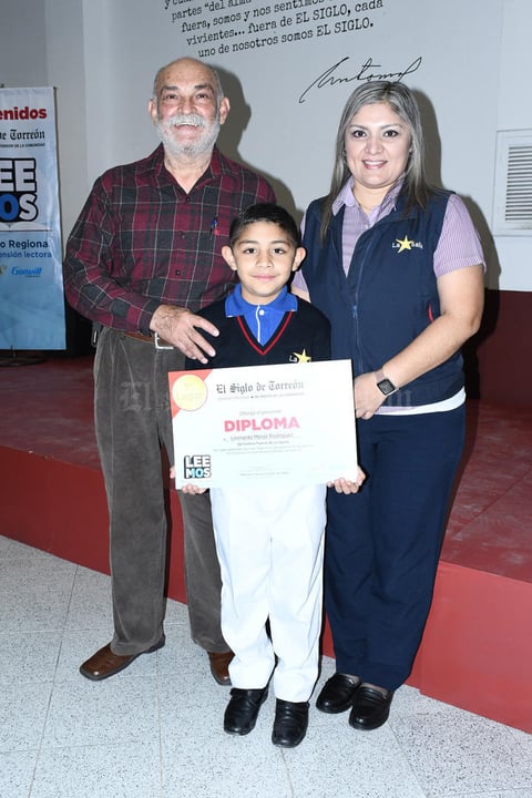 28112019 Leonardo, Carla y Máximo.