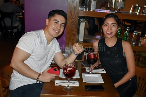 28112019 Juan Carlos y Ana Laura.
