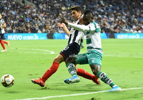 SANTOS VS MONTERREY 


 Cuartos de final entre Santos Laguna y Rayados de Monterrey Santos 2. Monterrey 4 segundo tiempo Apertura 2019