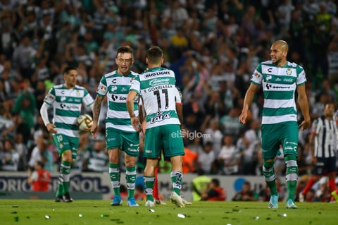 festejo de gol de Lozano


Santos vs Monterrey  Cuartos de final apertura  2019 de la Liga MX

Guerreros Monterrey Rayados Santos Santos Monterrey