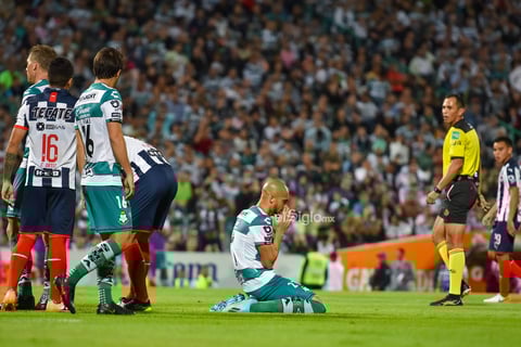 Liga MX 


 Liguilla de la Liga Mx Santos 1 vs Rayados 1 
Marcador global 3 - 6 favor Rayados
