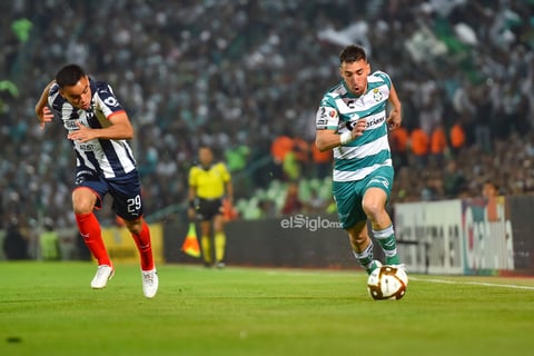 Liga MX 


 Liguilla de la Liga Mx Santos 1 vs Rayados 1 
Marcador global 3 - 6 favor Rayados