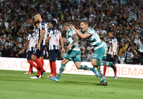 SANTOS VS MONTERREY CUARTOS DE FINAL


 Cuartos de final entre Santos Laguna y Rayados de Monterrey juego de vuelta Liga MX 2019